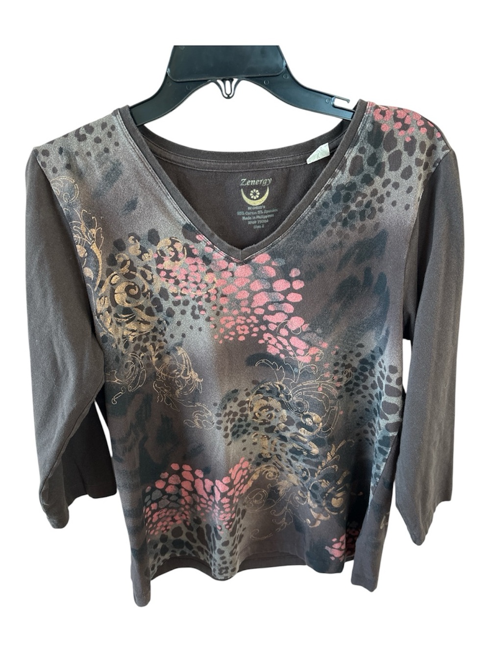 Zenergy Women's V-Neck Long Sleeve Top in Charcoal with Pink & Gold Accents